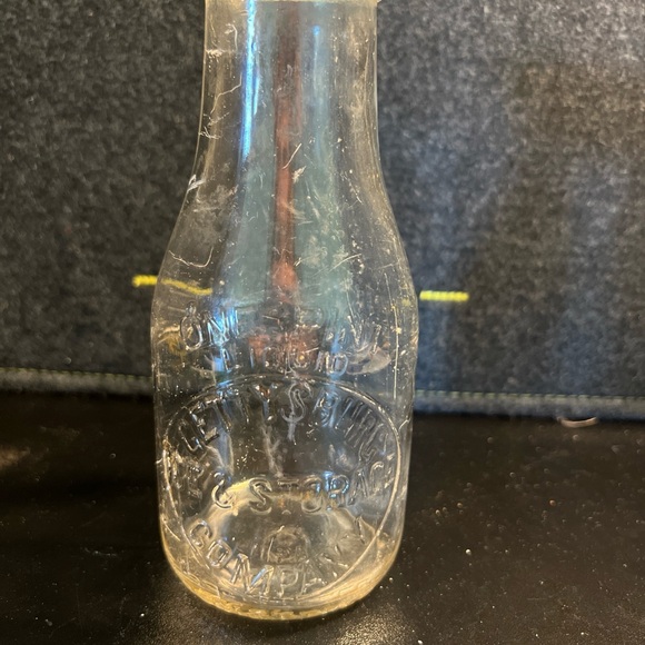 Vintage‎ Gettysburg PA Company Ice and Storage 1 Pint Milk Bottle - Picture 1 of 5